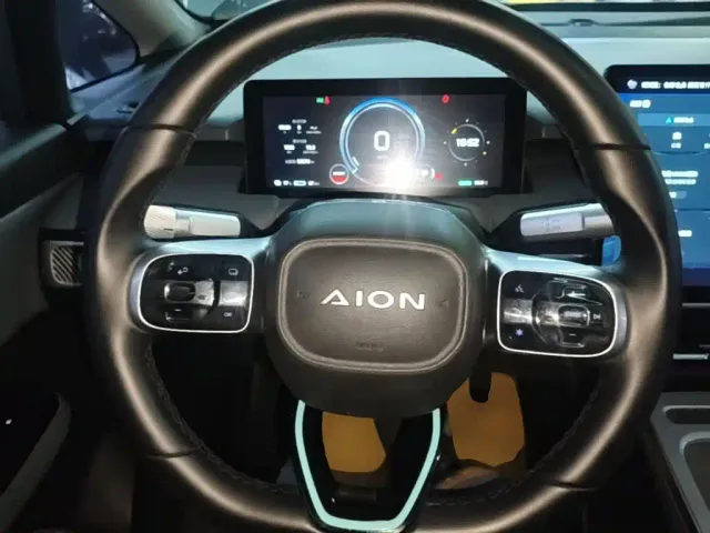 GAC Aion Y — Фото автомобиля 10
