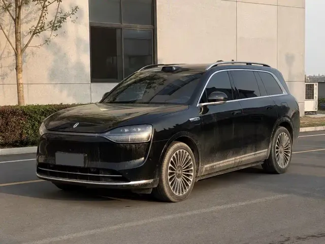 Фотография автомобиля — Aito M9
