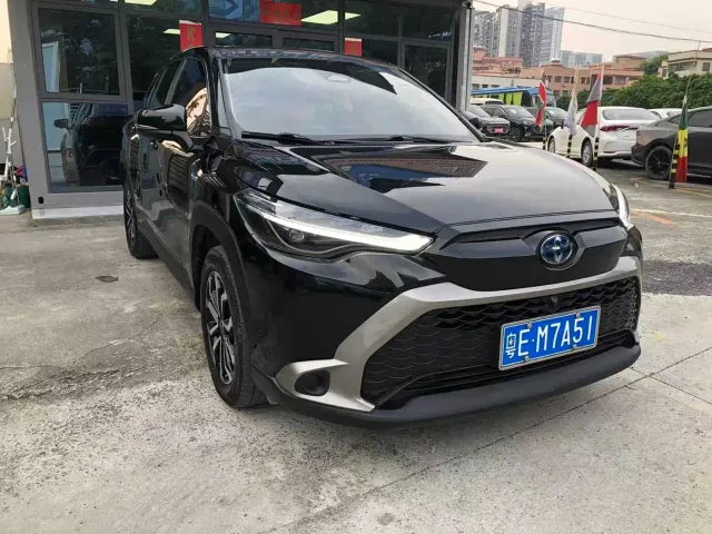 Toyota Frontlander — Фото автомобиля 2