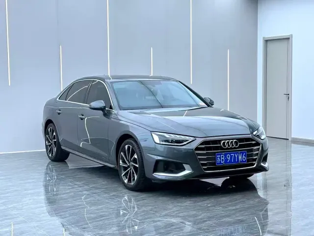 Audi A4L — Фото автомобиля 3