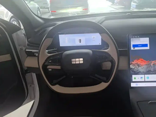 Geely Galaxy L6 — Фото автомобиля 10