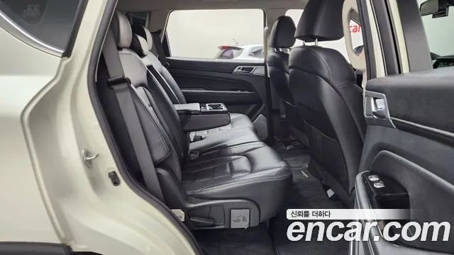 KG_Mobility_Ssangyong Rexton All Rexton Дизель 2.2 2WD — Фото автомобиля 17