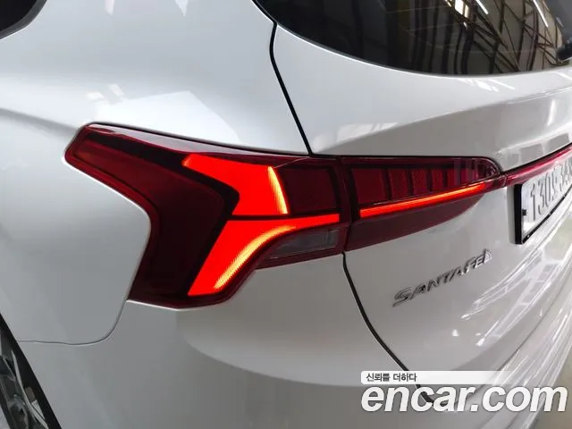 Hyundai Santafe — Фото автомобиля 20