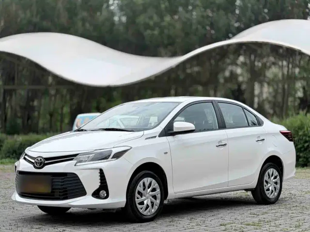Фотография автомобиля — Toyota Vios