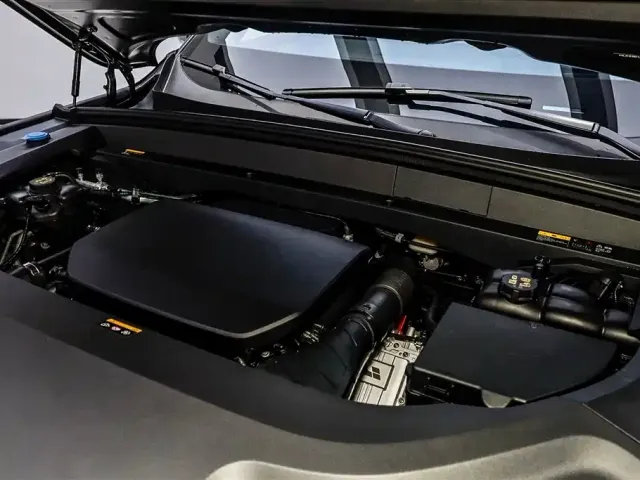 Li Auto Li L8 2025 Ultra Smart Renewal Edition — Фото автомобиля 9