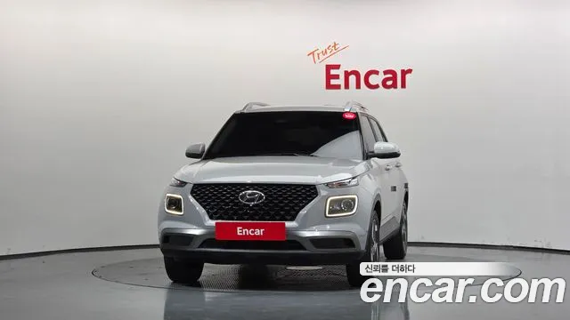 Hyundai Venue — Фото автомобиля 3