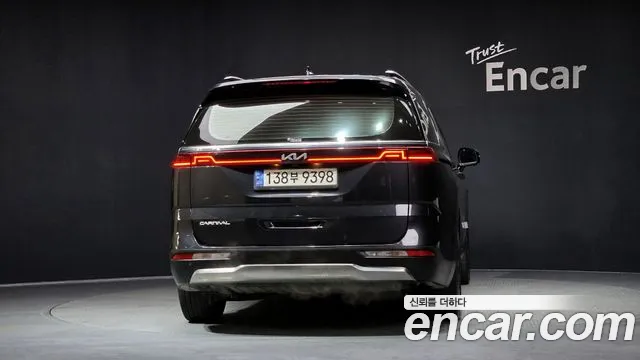 Kia Canival Carnival 4 поколение Бензин 7 мест Noblesse — Фото автомобиля 4