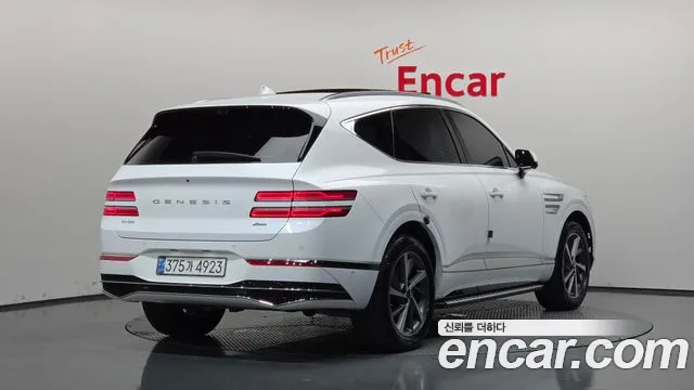 Genesis GV80 — Фото автомобиля 2