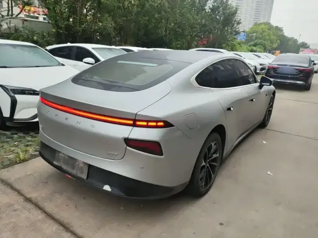 Xpeng P7 — Фото автомобиля 6