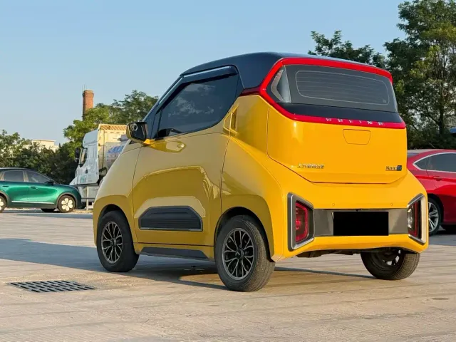 Wuling NanoEV — Фото автомобиля 4