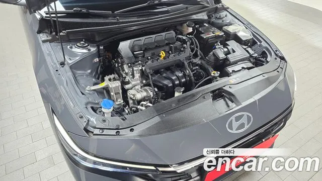 Hyundai Avante — Фото автомобиля 9