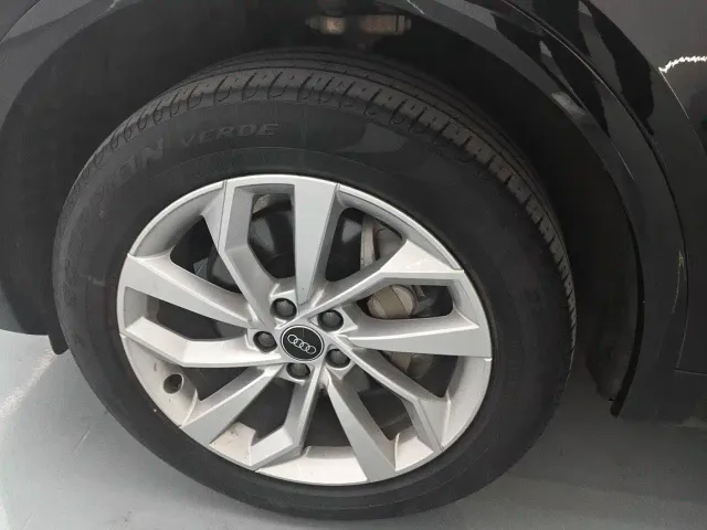 Audi Q5L — Фото автомобиля 6