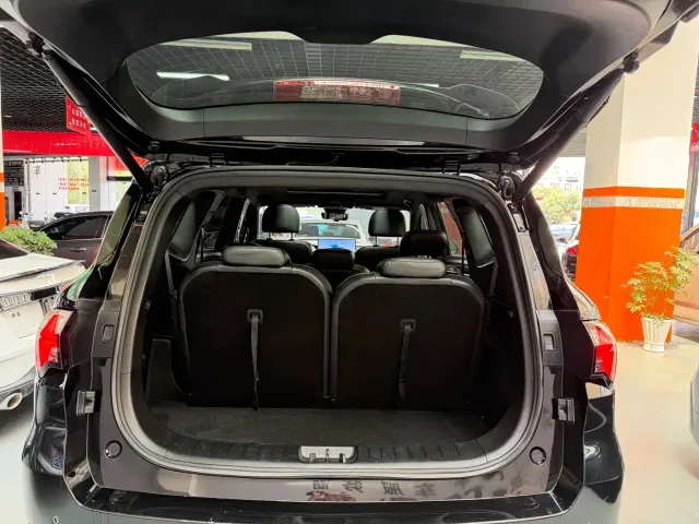 Geely Haoyue L — Фото автомобиля 9