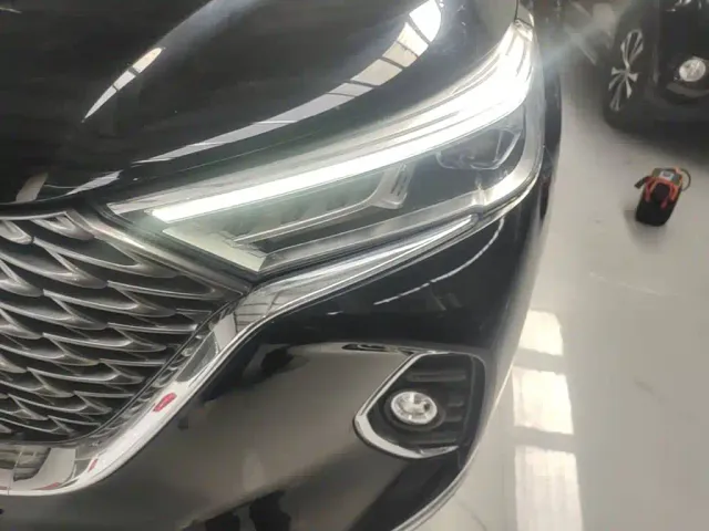 Haval M6 — Фото автомобиля 23