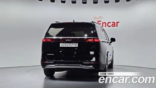 Kia Canival Carnival 4 поколение Дизель 9 мест Signature — Фото автомобиля 4