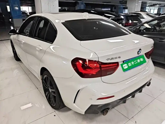 BMW BMW 1 Series 2023 125i M Sport Shadow Edition — Фото автомобиля 4