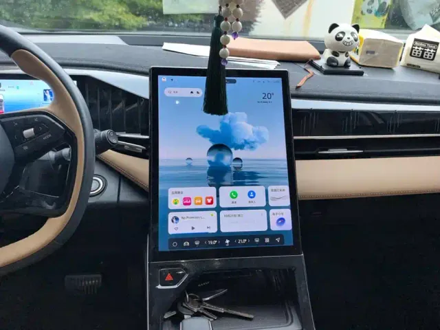 Geely Boyue L — Фото автомобиля 13