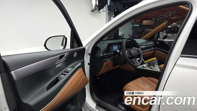 Genesis GV80 2.5T Бензин 2WD — Фото автомобиля 12