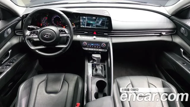 Hyundai AVANTE Avante (CN7) — Фото автомобиля 6