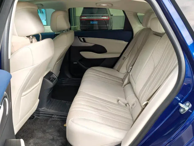 Buick LaCrosse — Фото автомобиля 8