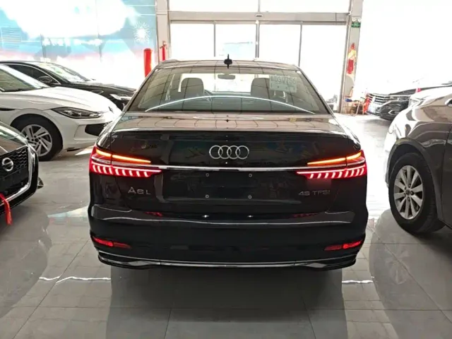 Audi A6L — Фото автомобиля 5