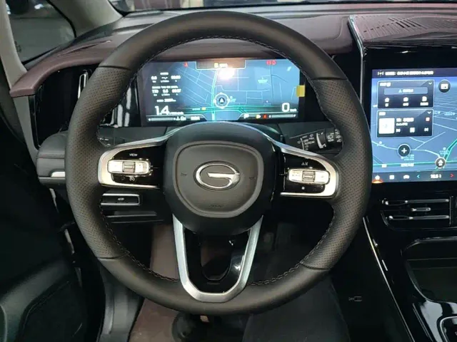 GAC Trumpchi M8 — Фото автомобиля 10