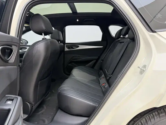 BYD Seal 06 DM-i Touring 2025 DM-i 150KM Flagship — Фото автомобиля 17