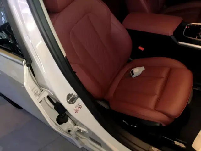 BMW i3 — Фото автомобиля 24