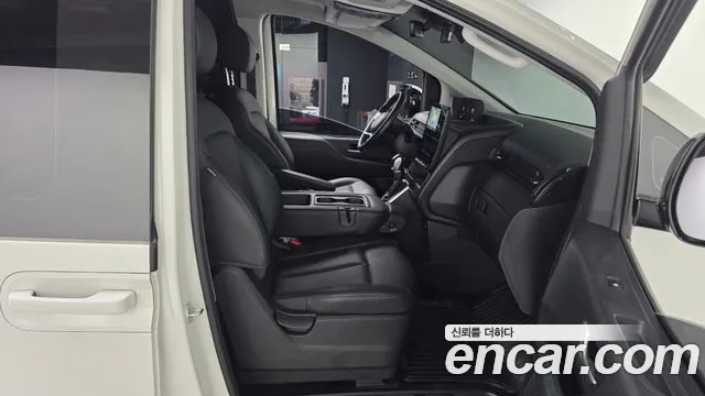 Hyundai Staria — Фото автомобиля 11