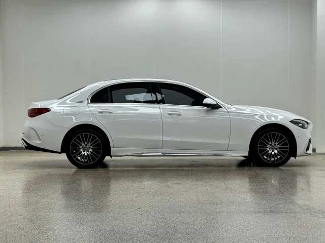 Mercedes-Benz C-Class — Фото автомобиля 8