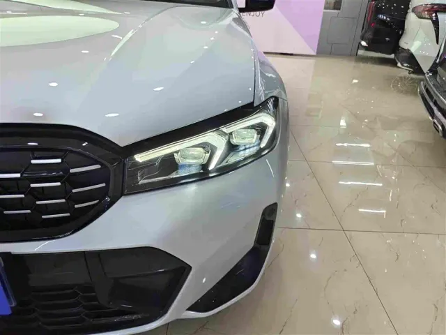 BMW 3 Series — Фото автомобиля 11