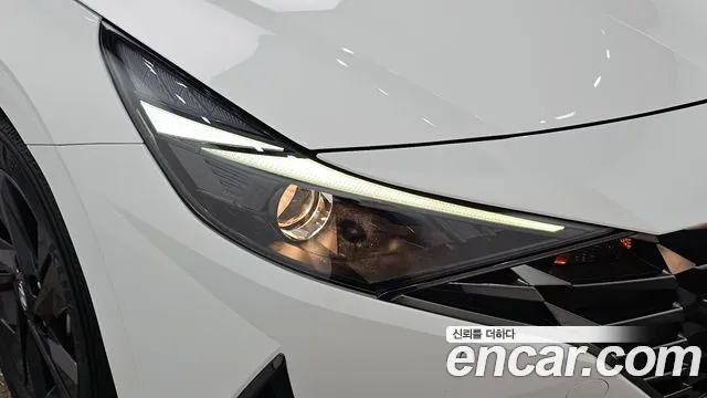 Hyundai AVANTE Avante (CN7) — Фото автомобиля 22