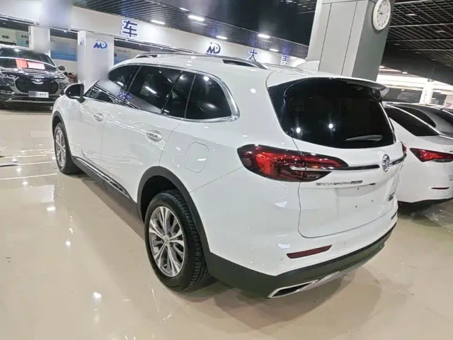 Buick Envision Plus — Фото автомобиля 4