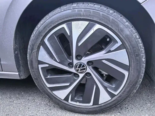 Volkswagen Bora — Фото автомобиля 15