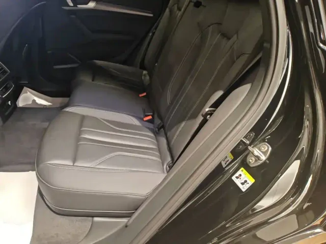 Audi Q5L — Фото автомобиля 21