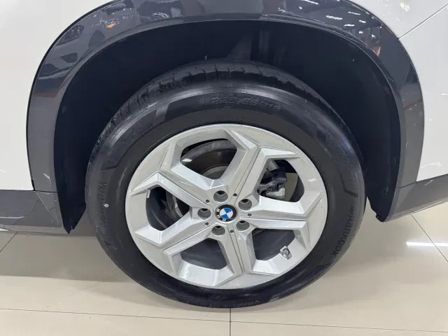 BMW X1 — Фото автомобиля 19
