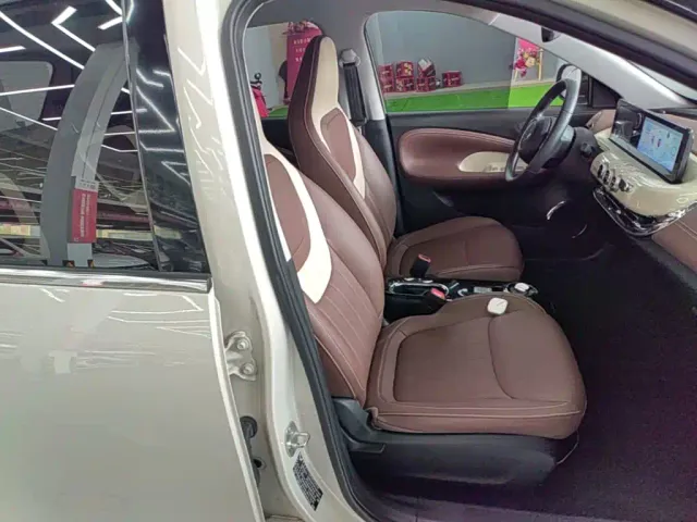 Wuling Bingo — Фото автомобиля 24