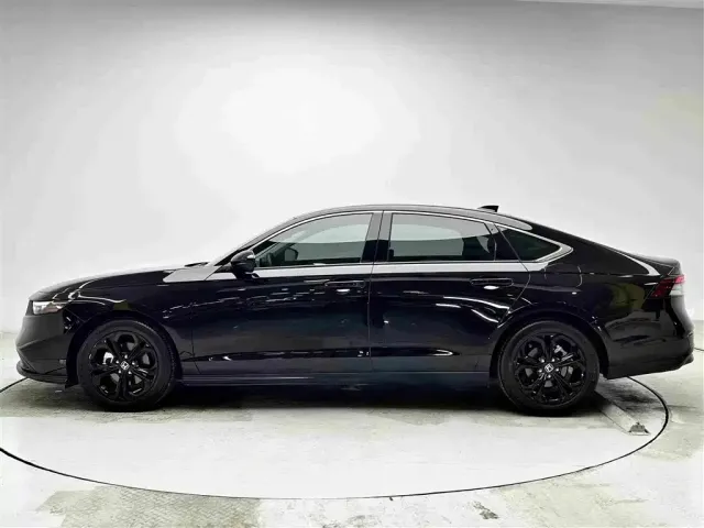 Honda Accord — Фото автомобиля 20