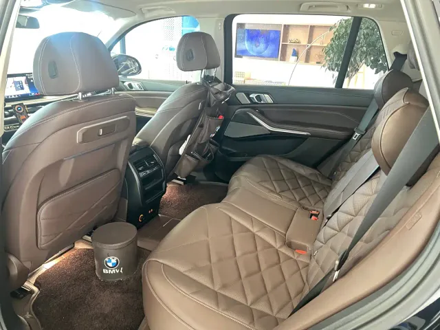 BMW X5 — Фото автомобиля 9