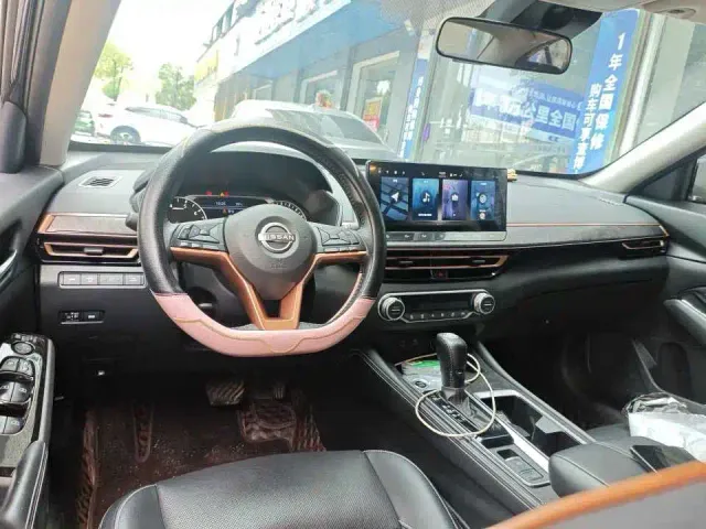 Nissan Teana — Фото автомобиля 5