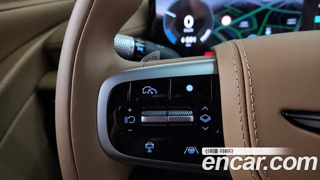 Genesis G80 Electrified G80 (RG3) — Фото автомобиля 13