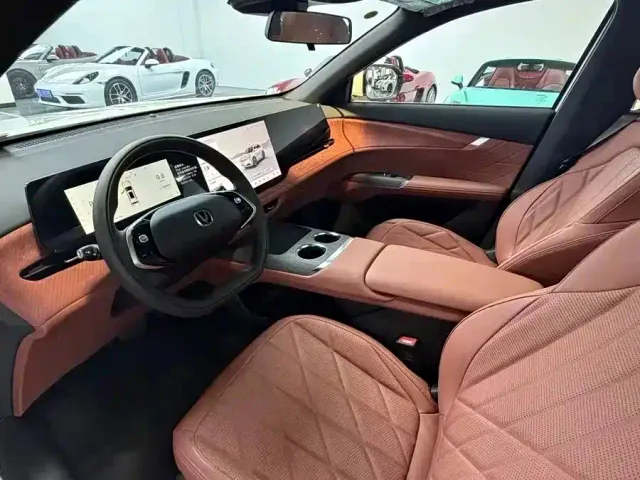 Changan CS75 Plus — Фото автомобиля 5