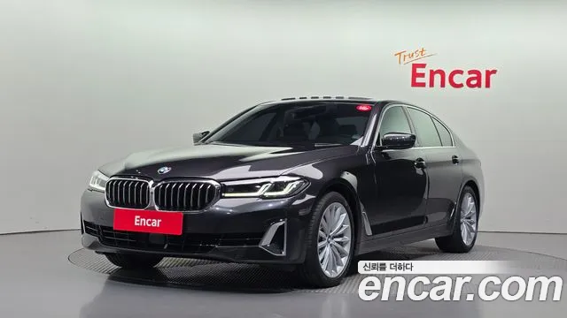 Фотография автомобиля — BMW 5 Series G30