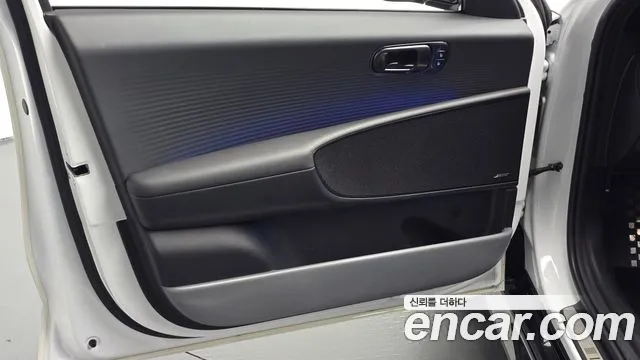 Hyundai Ioniq 6 New — Фото автомобиля 13