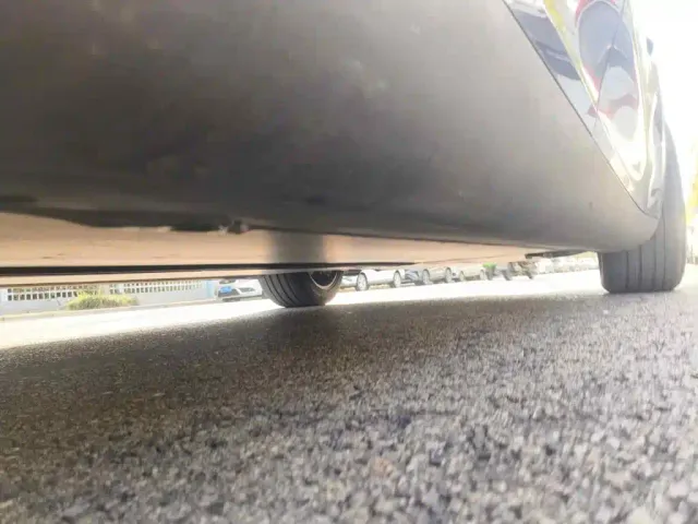 Tesla Model Y — Фото автомобиля 8