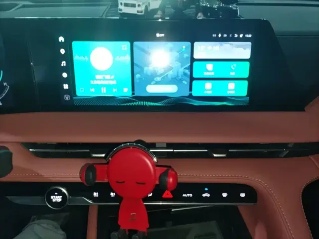Changan CS75 Plus — Фото автомобиля 12