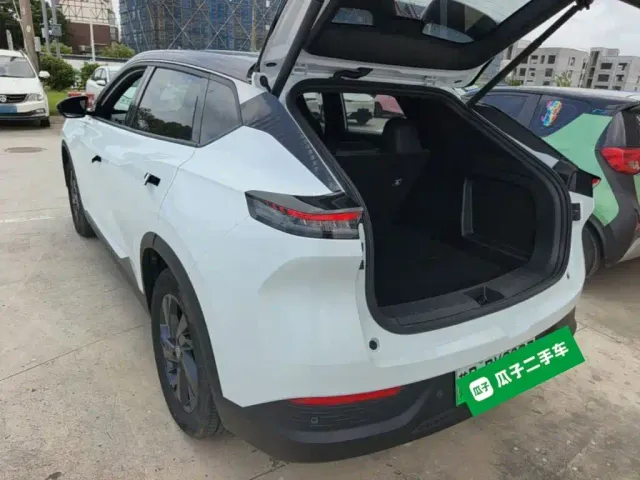 Dongfeng Fengshen L7 — Фото автомобиля 4