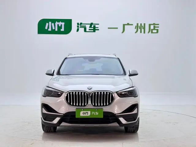 BMW X1 — Фото автомобиля 3
