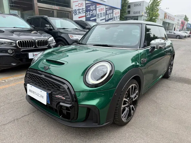 MINI Hatch — Фото автомобиля 3
