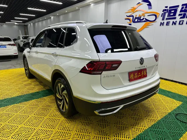 Volkswagen Tiguan L — Фото автомобиля 6